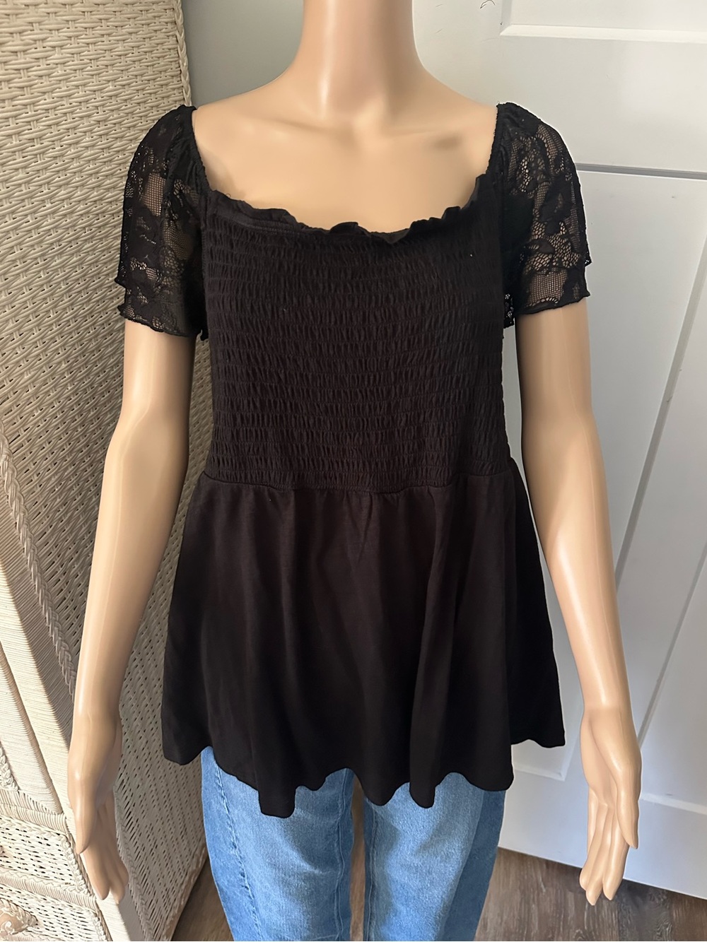Torrid Lace Sleeve Top - Picture 2 of 8